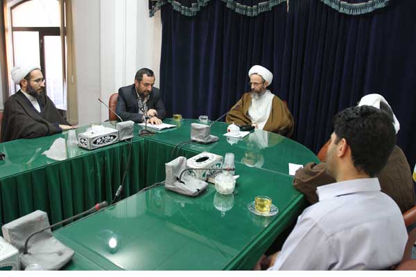 دیدار کارکنان معاونت جامعه و مردم جامعه مدرسین با آیت الله رجبی