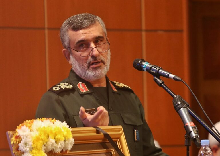 فرمانده هوا و فضای سپاه: اذعان آمریکایی‌ها به ناتوانی در برابر پیشرفت‌های نظامی و دفاعی ایران/ اعلام خبر داغ پیشرفت فضایی ایران برای نخستین بار