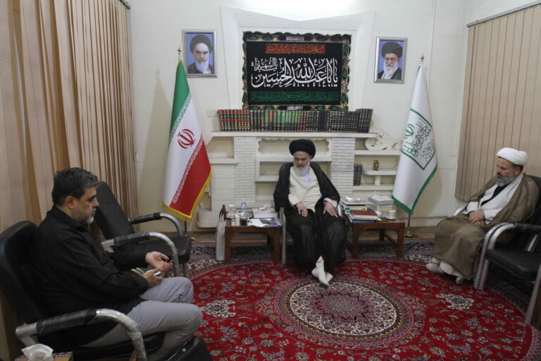 دیدار آیت الله بوشهری با ستاد امر به معروف و نهی از منکر