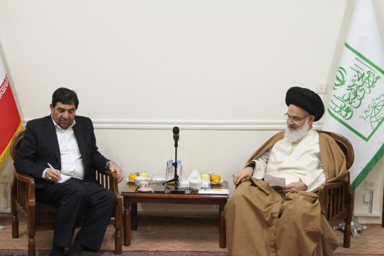 سفر معاون اول رئیس جمهور به قم / سفر دکتر محمد مخبر به قم / حضور دکتر مخبر در جامعه مدرسین حوزه ع علمیه قم