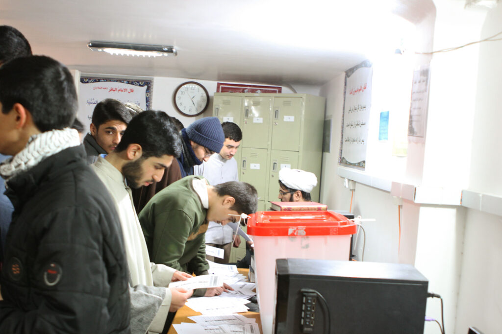 انتخابات مجمع نمایندگان طلاب 1401 (4)