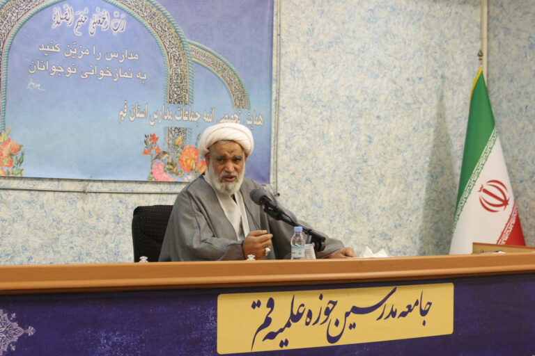 سخنرانی آیت الله کعبی در همایش سفیران بصیرت