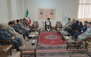 دیدار اعضای شورای شهر قم با آیت الله حسینی بوشهری