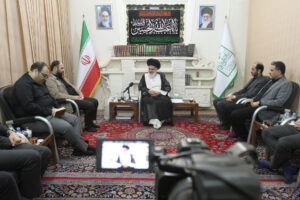 دیدار مدیران شرکت آهن و فولاد ارفع با آیت الله حسینی بوشهری