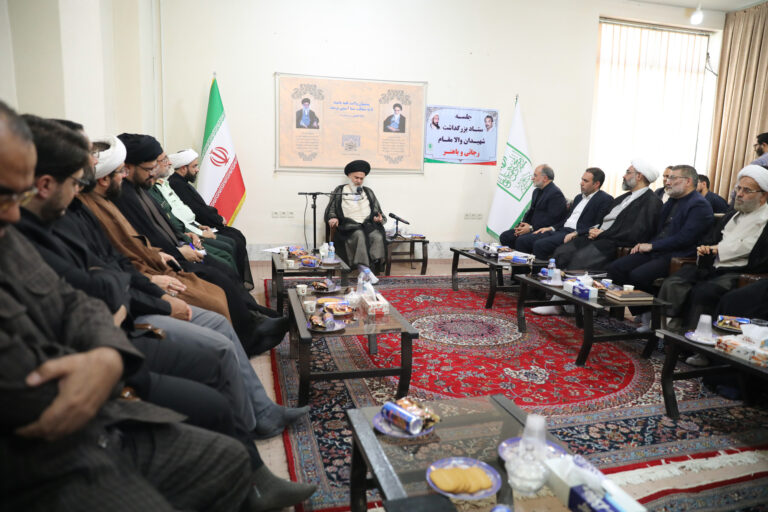 دیدار اعضای شورای هماهنگی تبلیغات اسلامی با آیت الله حسینی بوشهری