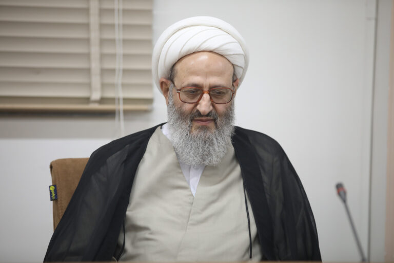 آیت الله محسن فقیهی