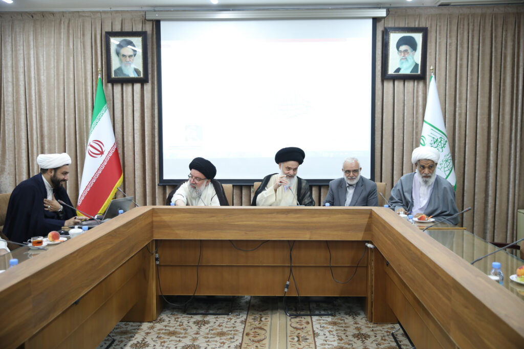 حضور رئیس کمیته امداد کل کشور در جمع اعضای جامعه مدرسین حوزه علمیه قم