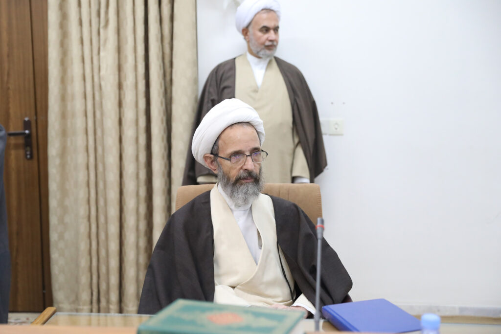 رئیس مجلس 26 آبان (7)