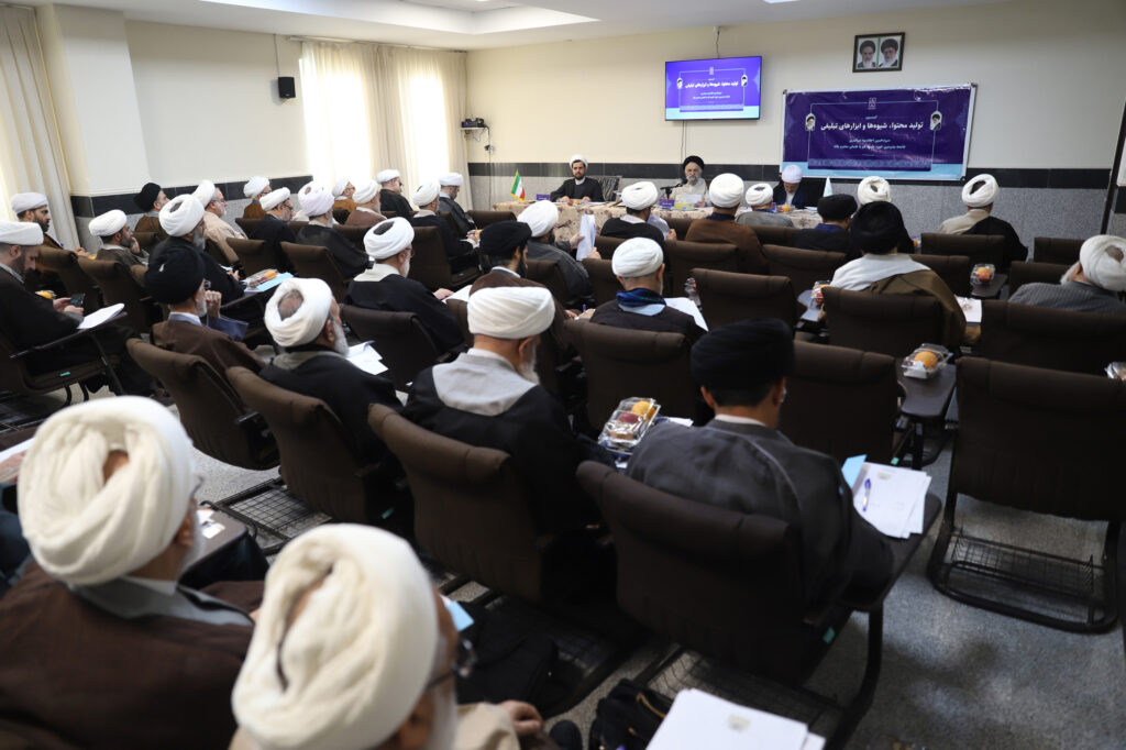 روز اول سیزدهمین اجلاسیه سراسری (17)