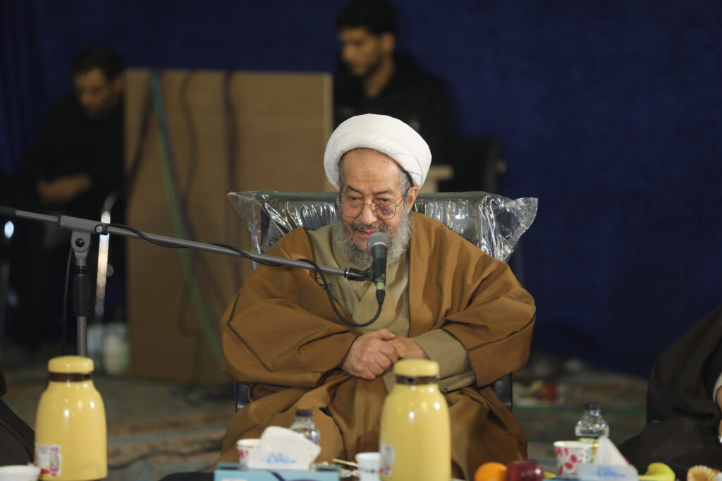 آیت الله مقتدایی در نشست اعضای جامعه مدرسین حوزه علمیه قم با تولیت مسجد مقدس جمکران