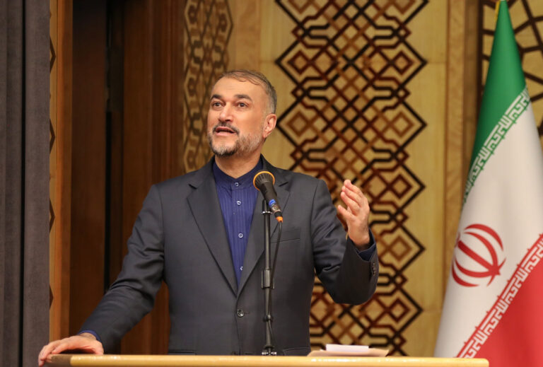 سخنرانی امیرعبداللهیان، وزیر امورخارجه در نوبت عصر سیزدهمین اجلاسیه سراسری جامعه مدرسین