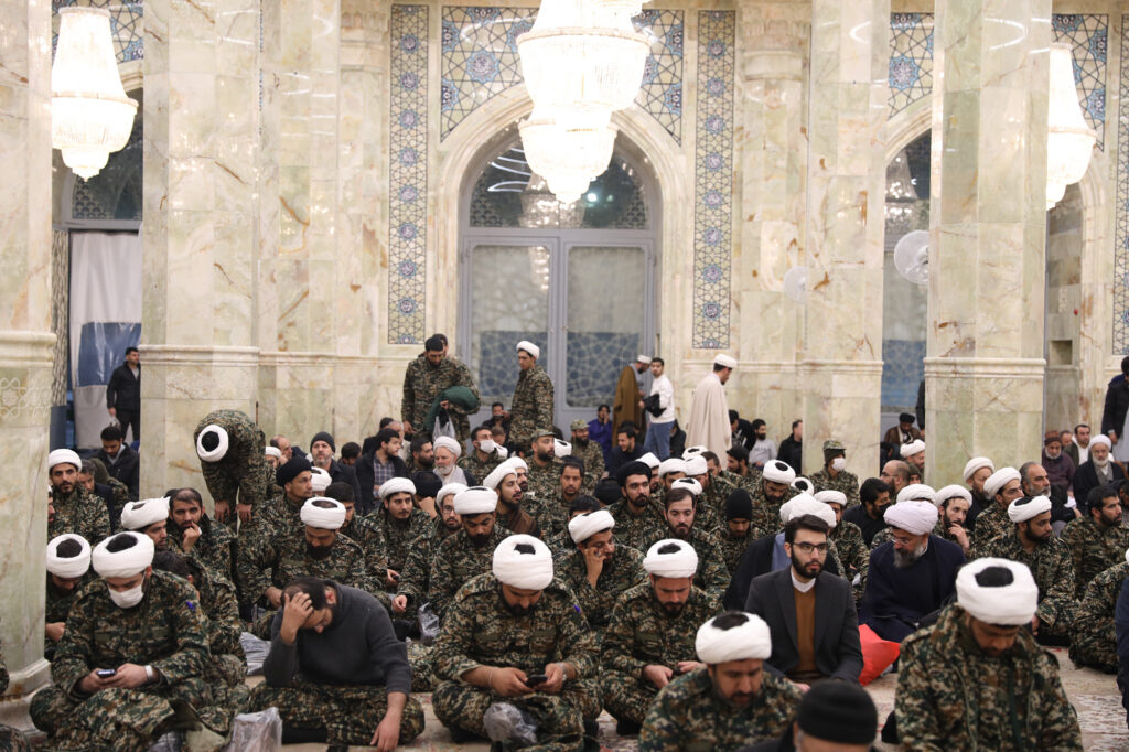 مراسم تشییع و ختم آیت الله نمازی (20)
