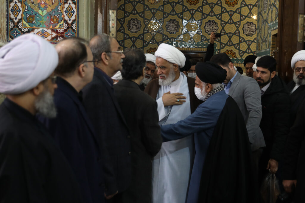 مراسم تشییع و ختم آیت الله نمازی (4)