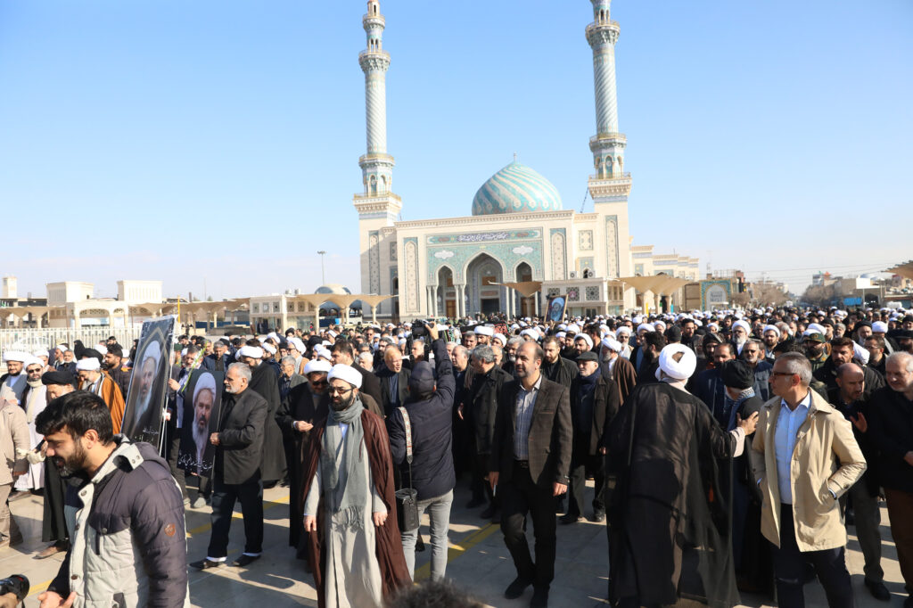 مراسم تشییع و ختم آیت الله نمازی (8)