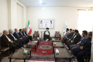 دیدار مدیرعامل و هیئت مدیره شرکت نفت و گاز پارس با آیت الله حسینی بوشهری