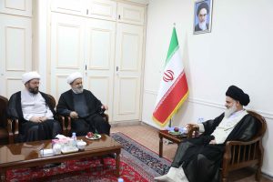 دیدار دبیرکل مجمع جهانی تقریب مذاهب اسلامی با آیت الله حسینی بوشهری