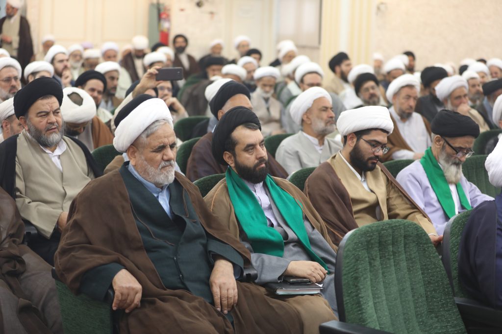 همایش ائمه جماعات استان قم 6 اردیبهشت