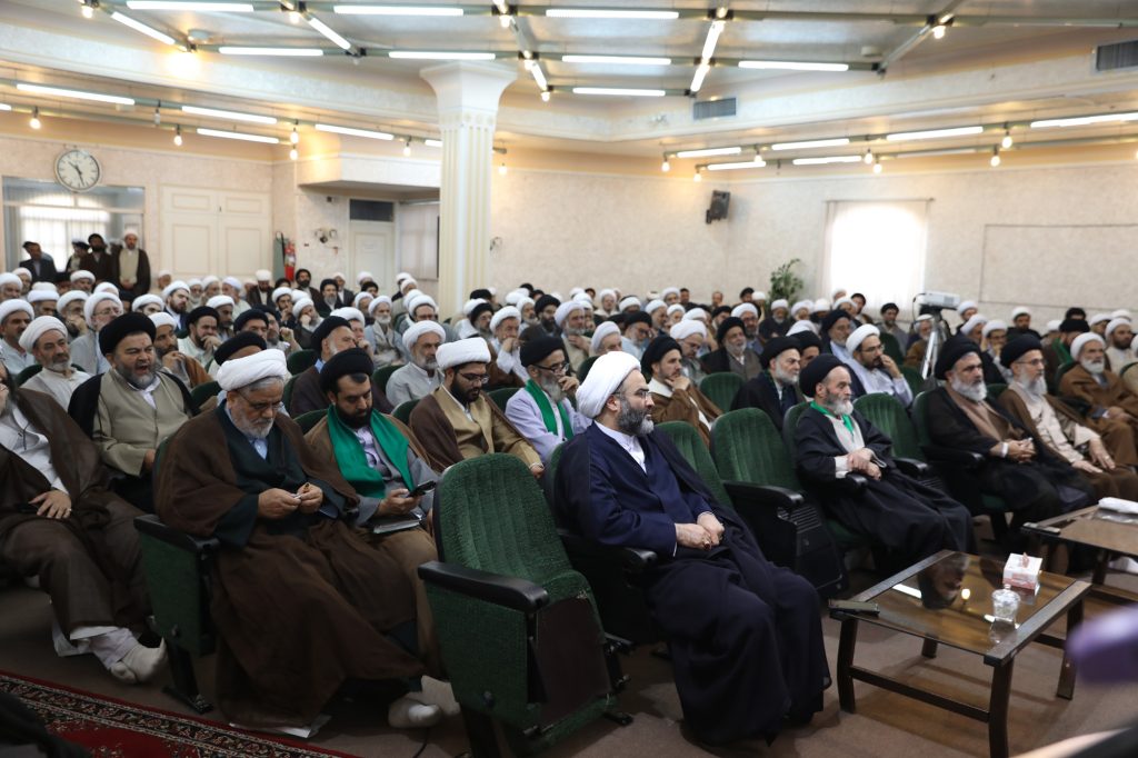 همایش ائمه جماعات استان قم 6 اردیبهشت