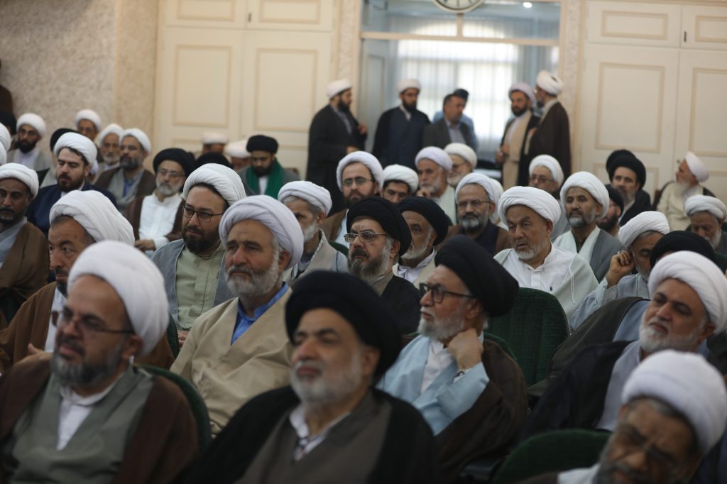 همایش ائمه جماعات استان قم 6 اردیبهشت