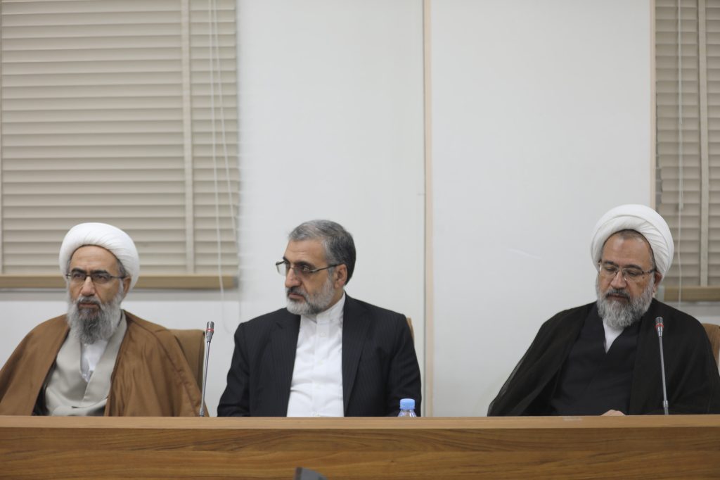 جلسه جامعه مدرسین حوزه علیمه قم با حضور رئیس جمهور