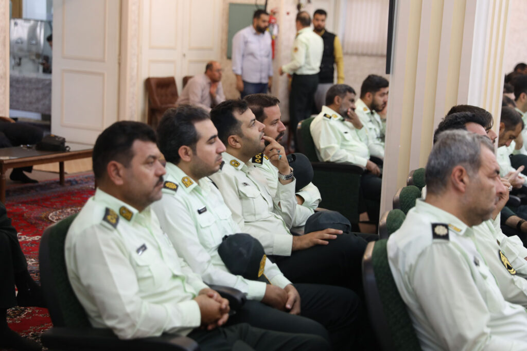 همایش نکوداشت فرماندهان انتظامی استان قم به مناسبت هفته انتظامی (فراجا)