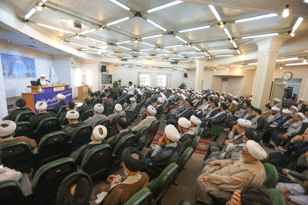 دومین همایش ائمه جماعات استان قم در سال 1403