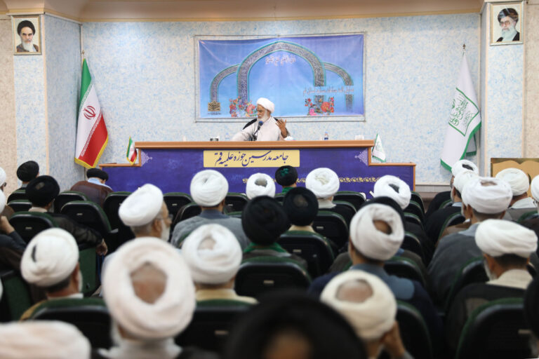 دومین همایش ائمه جماعات استان قم در سال 1403