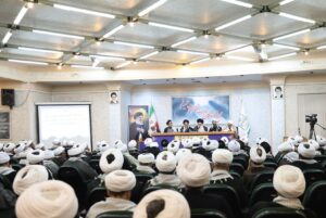سخنرانی آیت الله حسینی بوشهری در جمع نمایندگان طلاب و فضلای حوزه علمیه قم