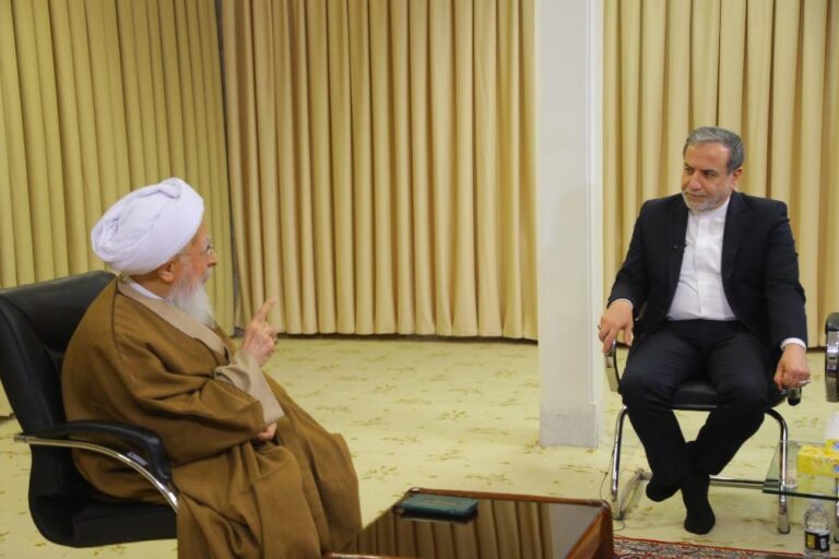 عراقچی - مراجع تقلید