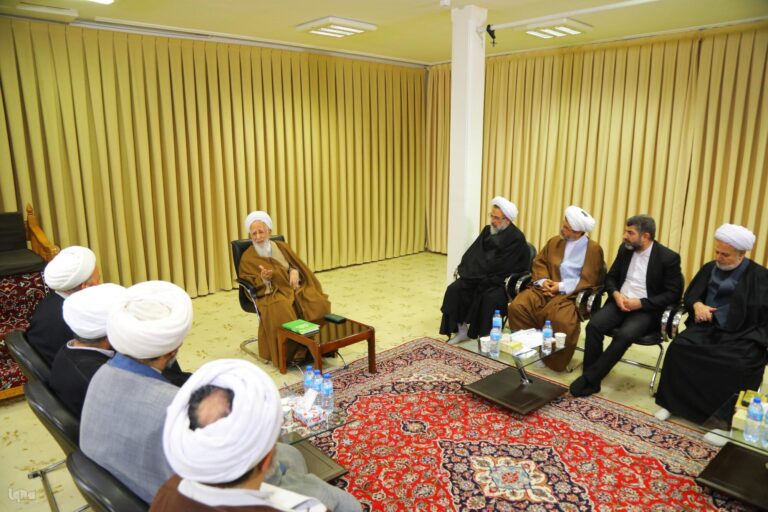 آیت الله جوادی آملی در دیدار جمعی از ساتید سطوح عالی و خارج فقه