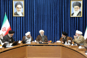 دیدار نماینده ولی فقیه در آذربایجان غربی و همراهان با آیت الله جواد مروی