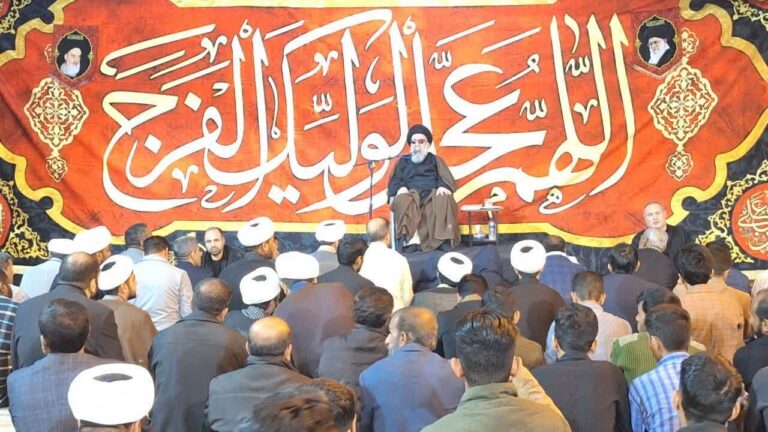 سخنرانی آیت الله سیداحمد خاتمی در مصلی شهر رودبار جنوب استان کرمان