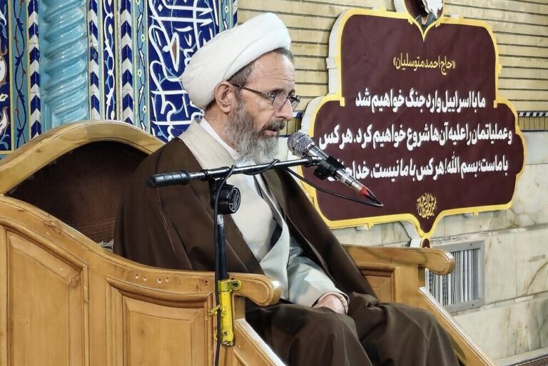 آیتالله محمود رجبی در درس اخلاق هفتگی