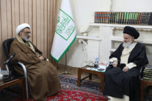 دیدار دبیر شورای عالی انقلاب فرهنگی با آیت الله حسینی بوشهری