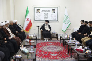 آیت الله حسینی بوشهری در جمع طلاب مدرسه سفیران هدایت امام جواد (ع) آذرشهر استان گلستان