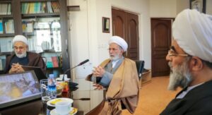 دیدار حجت الاسلام والمسلمین خیاط رییس حوزه علمیه خراسان و حجت الاسلام والمسلمین فرزانه دبیر شورای عالی حوزه علمیه خراسان با آیت الله فاضل لنکرانی