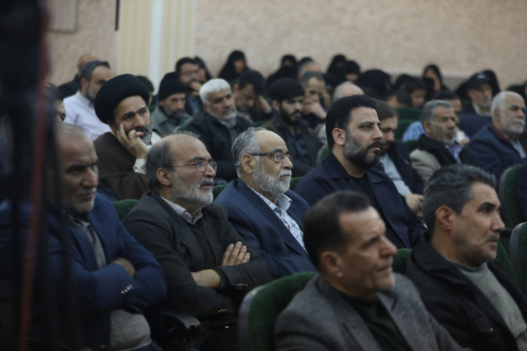 همایش تبیینی - بصیرتی بسیج مداحان و هیئات مذهبی استان قم