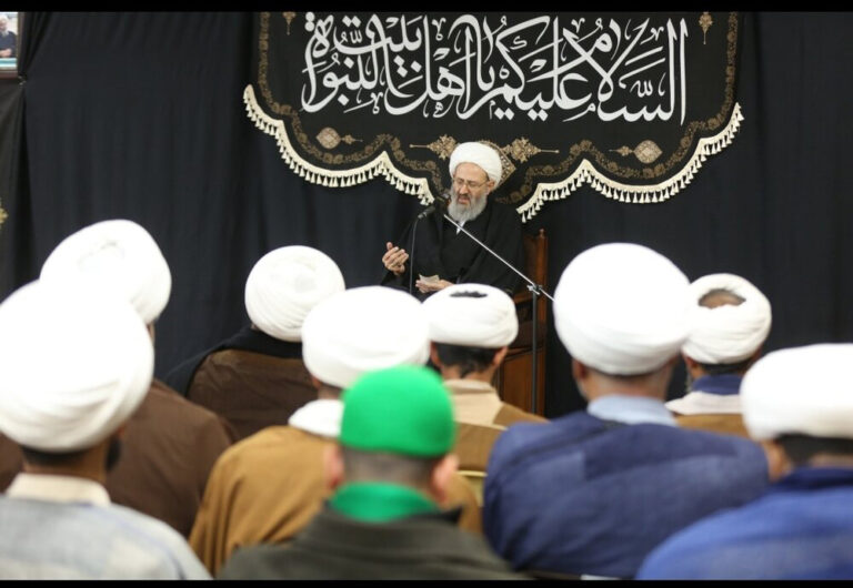 آیت الله فقیهی در دیدار جمعی از ائمه جماعات آبادان