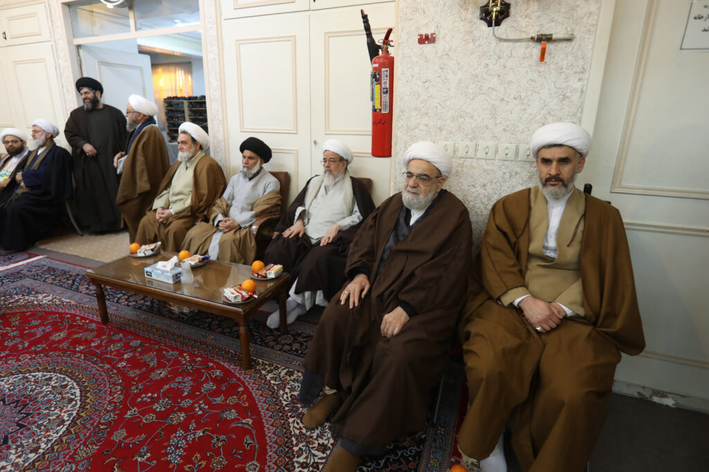 هجدهمین اجلاسیه مجمع عمومی جامعه مدرسین 7 اسفند (17)