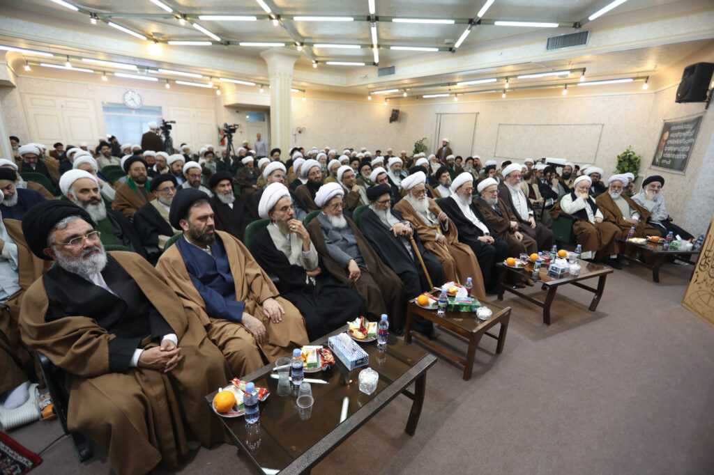 هجدهمین اجلاسیه مجمع عمومی جامعه مدرسین 7 اسفند (19)