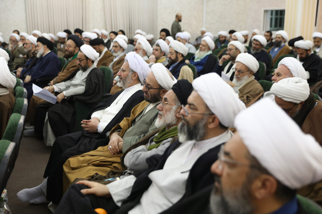 هجدهمین اجلاسیه مجمع عمومی جامعه مدرسین 7 اسفند (20)