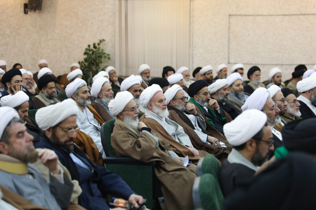 هجدهمین اجلاسیه مجمع عمومی جامعه مدرسین 7 اسفند (23)
