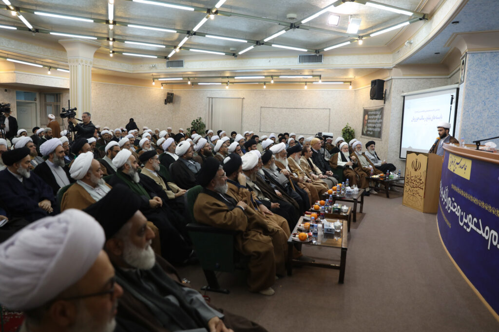 هجدهمین اجلاسیه مجمع عمومی جامعه مدرسین 7 اسفند (3)