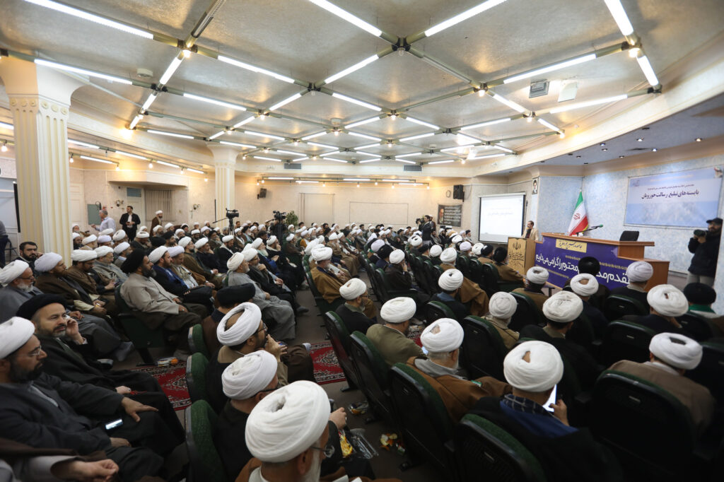 هجدهمین اجلاسیه مجمع عمومی جامعه مدرسین 7 اسفند (7)