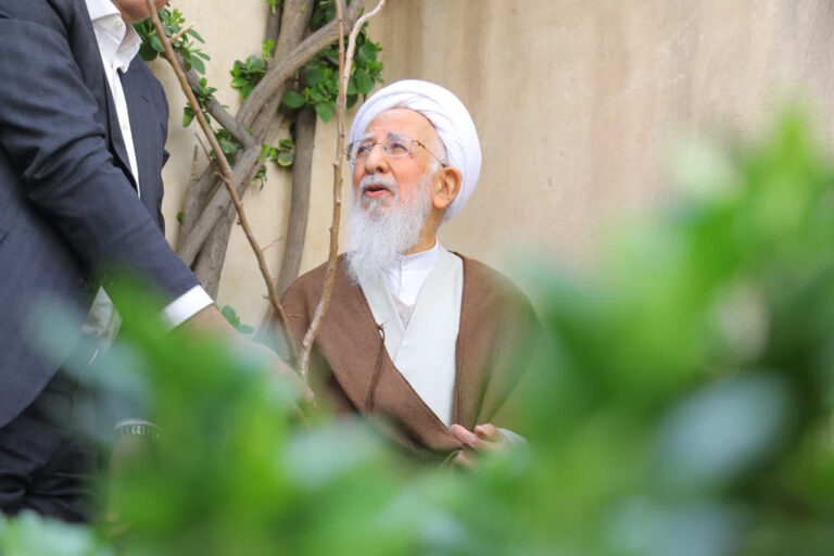 روز درختکاری