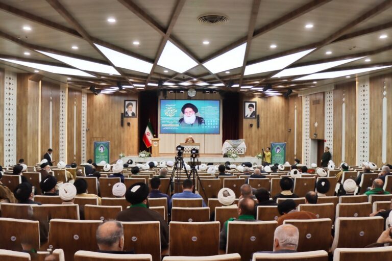مراسم اختتامیه همایش بین المللی «مرجع مجاهد» با سخنرانی آیت الله شب زنده دار