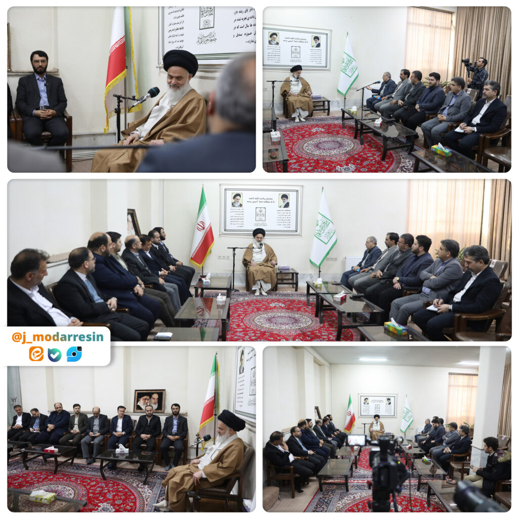 دیدار رئیس مرکز بازرسی، ارزیابی عملکرد و ارتباطات مردمی وزارت تعاون، کار و رفاه اجتماعی به همراه جمعی از مدیران ارشد بازرسی این وزارتخانه، با آیت الله حسینی بوشهری