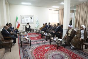 دیدار شورای اداری شهرستان کهک با آیت الله حسینی بوشهری