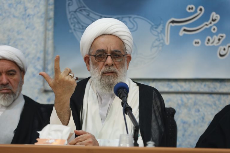 سخنرانی حجت الاسلام و المسلمین احمد فرخ فال در جلسه مجمع نمایندگان طلاب و فضلای حوزه علمیه قم