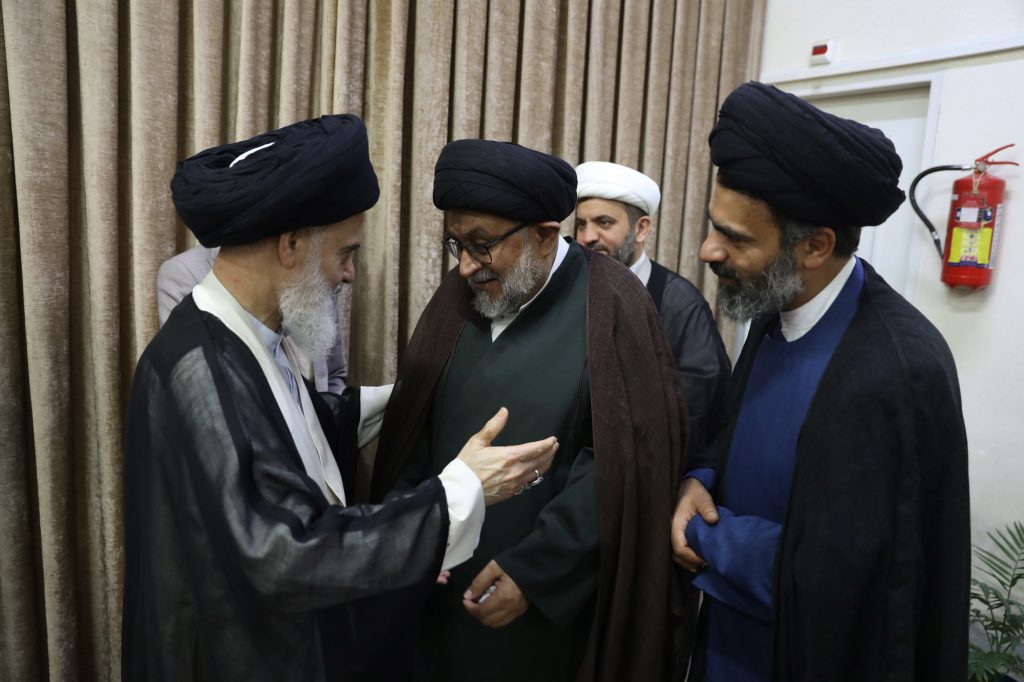 دیدار جمعی از علمای شیعه در آفریقای جنوبی، افغانستان، بنگلادش، پاکستان و سوریه با آیت الله حسینی بوشهری